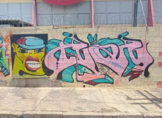 São 44 equipes participantes nas duas principais divisões da competição